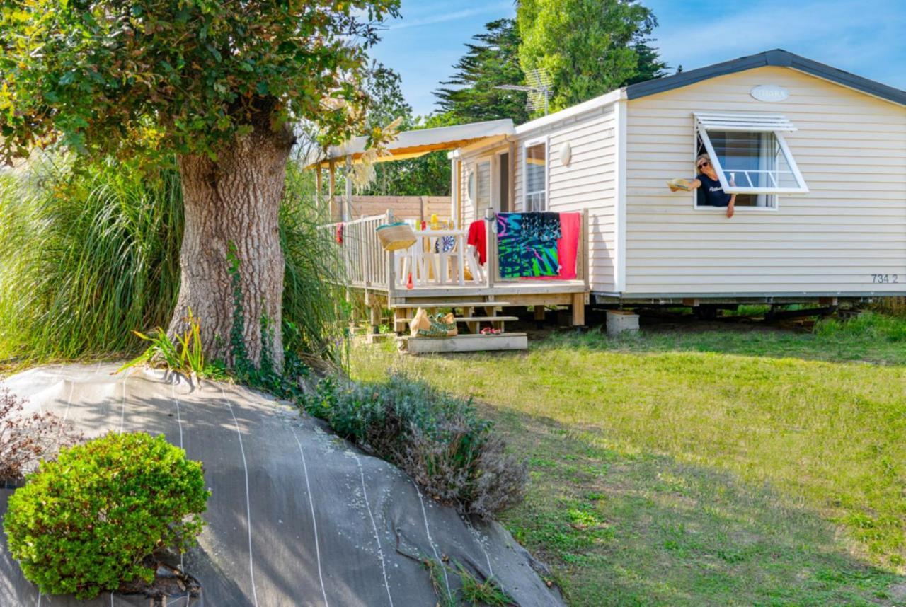 Camping Les Carolins Saint-Lo-d'Ourville Exterior foto
