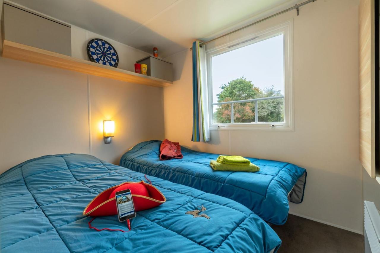 Camping Les Carolins Saint-Lo-d'Ourville Exterior foto